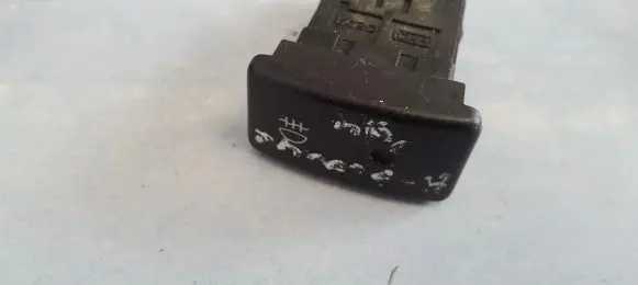 Fog light switch