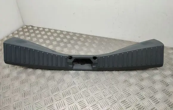Ford C-MAX II Trunk/boot sill cover protection AM51R40320ABW