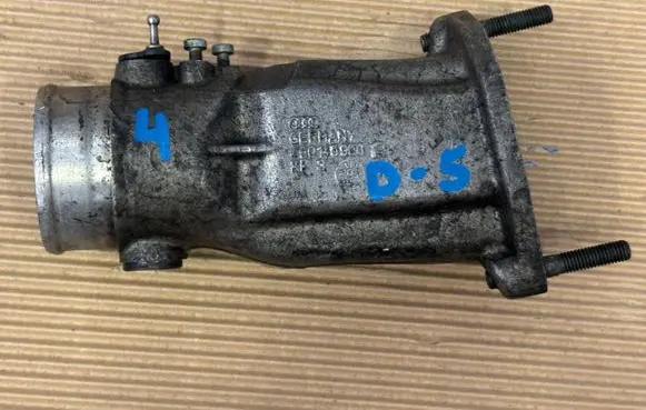 Audi A4 S4 B7 8E 8H Throttle valve 4B0145950