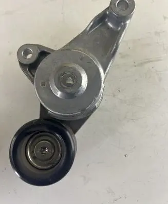 Suzuki Ignis Generator/alternator belt tensioner