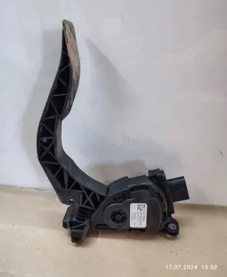 Audi A6 S6 C7 4G Accelerator throttle pedal 8K1723523A