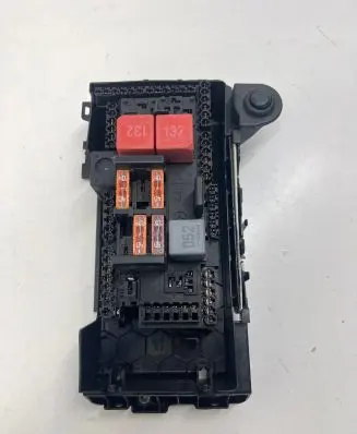 Mercedes-Benz E W213 Fuse module