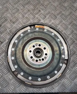 Mercedes-Benz E W212 Flywheel A6510301403
