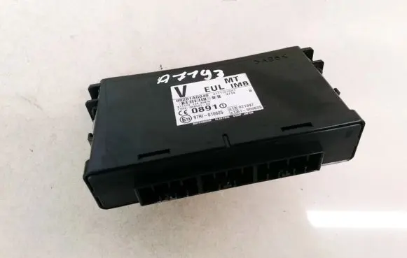 Subaru Legacy Other control units/modules 88281AG040 E1397RI-010625