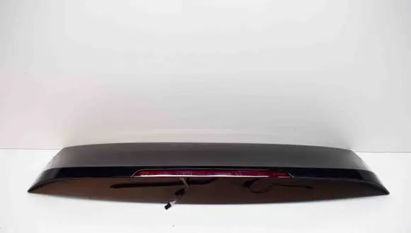 Tailgate/trunk spoiler