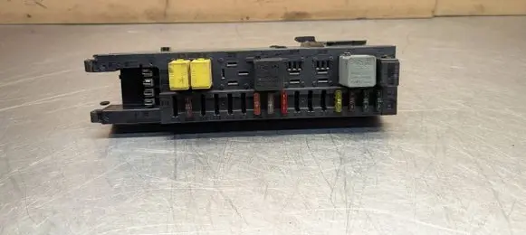 Mercedes-Benz CLK A209 C209 Fuse module 2095450601 5DK00848601 00320315101701