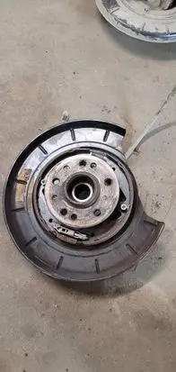 Mercedes-Benz ML W164 Rear wheel hub spindle/knuckle 