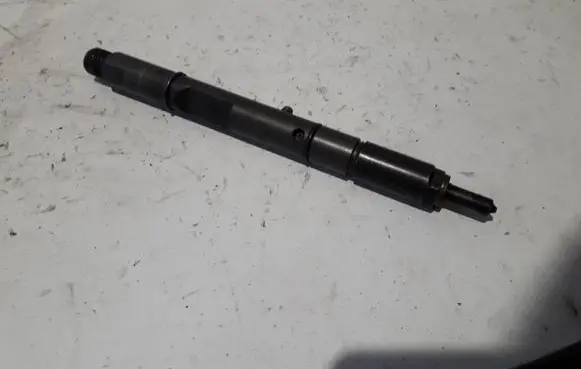 Audi A6 S6 C5 4B Fuel injector 059130201F