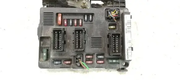 Citroen C3 Fuse module T118470003 9643498880 630892970