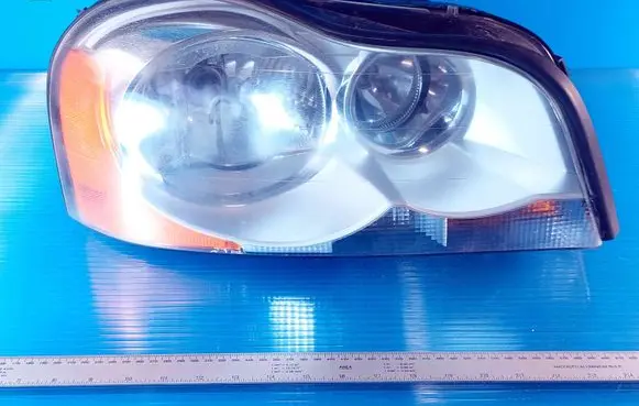 Volvo XC90 Headlight/headlamp 89007592 8620860