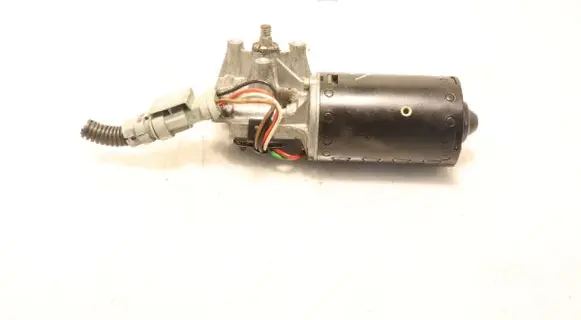 Renault Scenic I Wiper motor 0390241379
