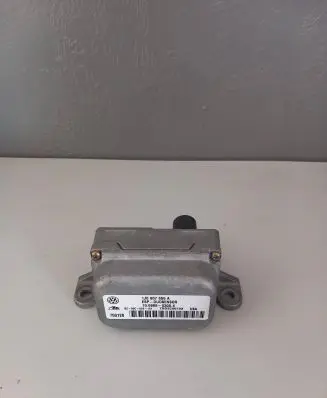 Volkswagen Touran I ESP acceleration yaw rate sensor 1J0907655A 10098503064 SC00C020101
