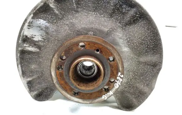 Mercedes-Benz GL X166 Rear wheel hub A1663500408