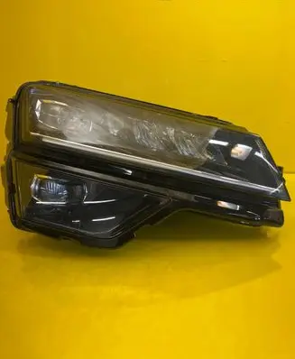 Skoda Karoq Headlight/headlamp 57B941016F