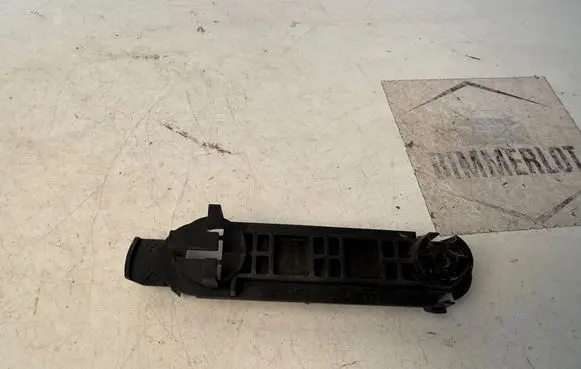 Ford Focus Other engine bay part JX6112C503CC