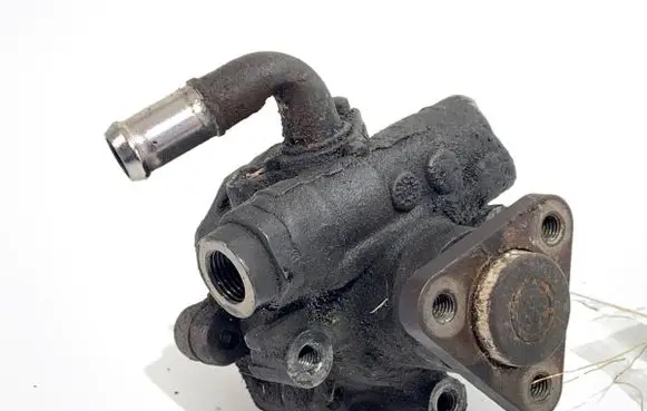 Audi A4 S4 B5 8D Power steering pump