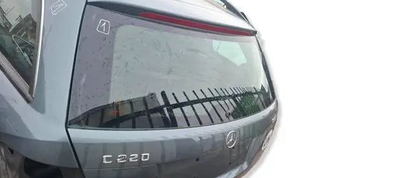 Mercedes-Benz C W204 Tailgate/trunk/boot lid 