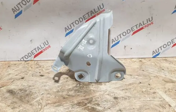 BMW X1 F48 F49 Fender mounting bracket 7351516