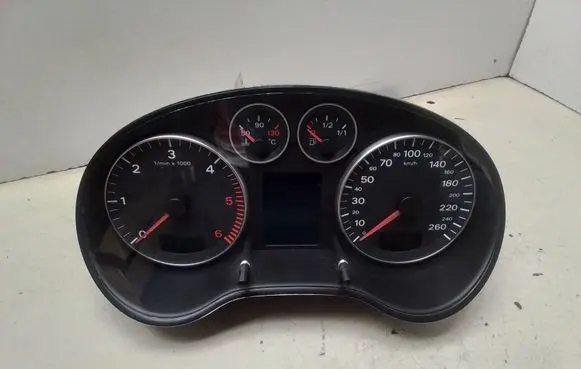 Audi A3 S3 8P Speedometer (instrument cluster) 110080297 094142