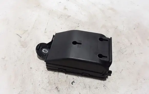 Volvo XC90 Fuse module 32315317