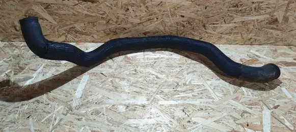 Volvo S60 Engine coolant pipe/hose