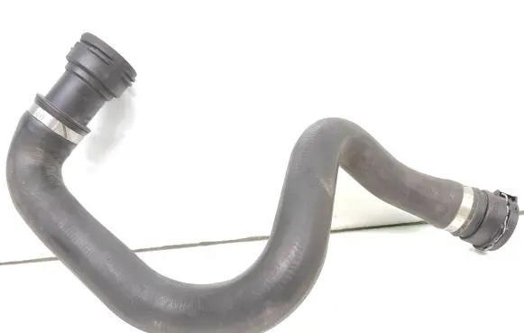 BMW 5 E60 E61 Engine coolant pipe/hose 7570462 7568746 17127568746