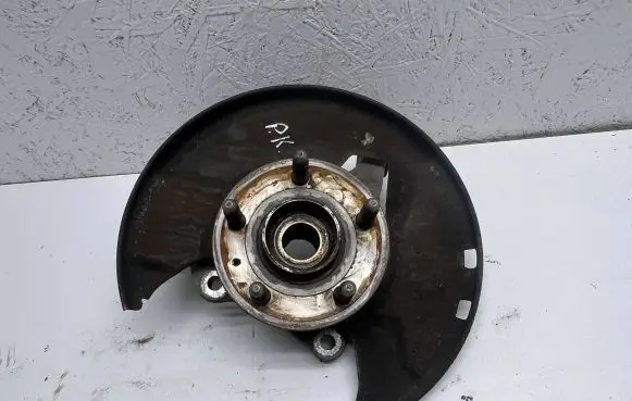 Opel Insignia A Front wheel hub