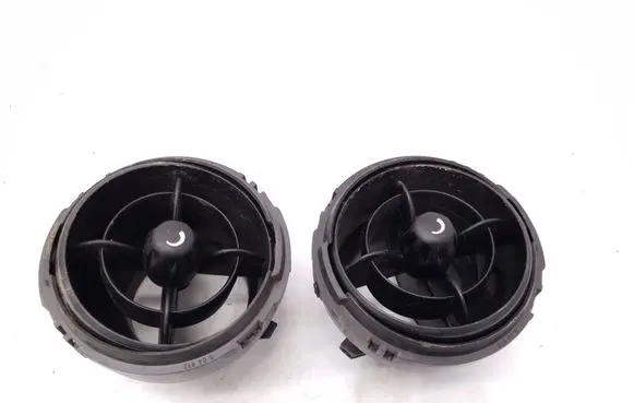 Mini One - Cooper Clubman R55 Dashboard side air vent grill/cover trim 925401200