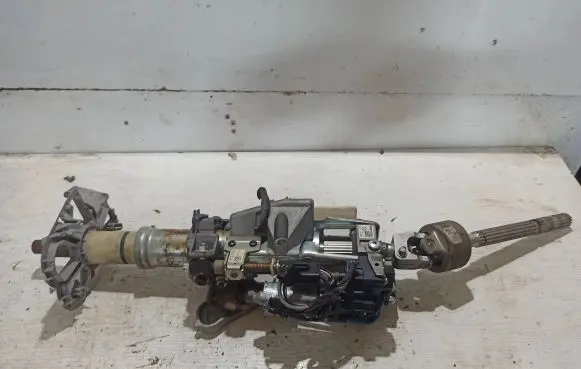 BMW 5 E60 E61 Steering wheel axle 6774626 0808222 9246701