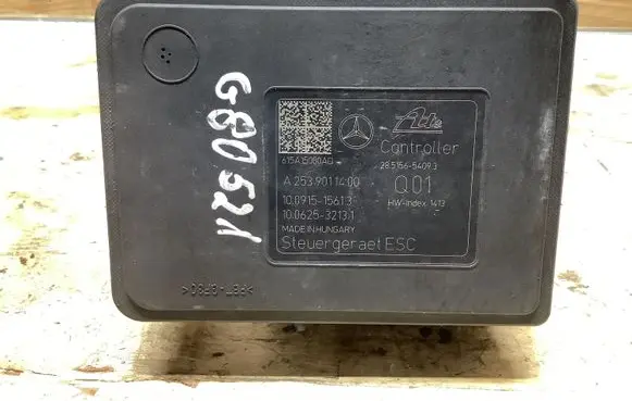 Mercedes-Benz C AMG W205 ABS Pump A2539011400 A2534310000