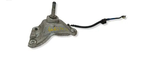 Honda CR-V Gearbox mounting bracket 