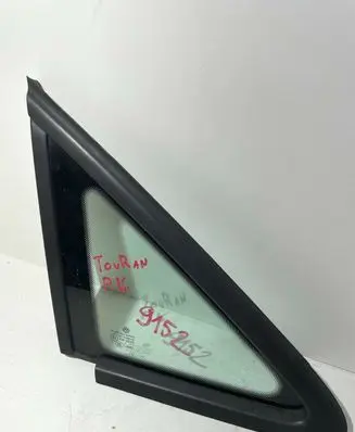 Volkswagen Touran I Front triangle window/glass E643R00048