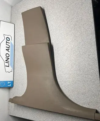 BMW 5 E60 E61 (B) pillar trim (bottom) 7027089