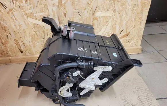 KIA Carens I Interior heater climate box assembly 