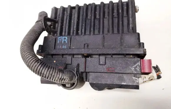 Coolant fan relay
