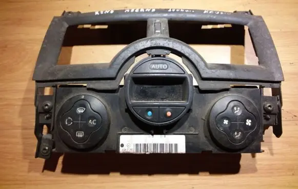 Renault Megane II Climate control unit 69340019