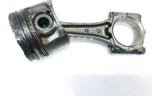 Honda Civic Piston with connecting rod
