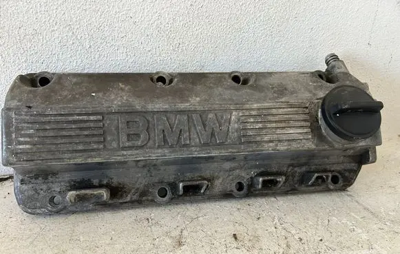 BMW 3 E36 Rocker cam cover 1734010