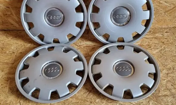 Audi A4 S4 B7 8E 8H R16 wheel hub/cap/trim 4B0601147D