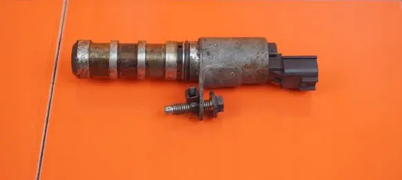 Nissan Juke I F15 Camshaft speed sensor 20MB54