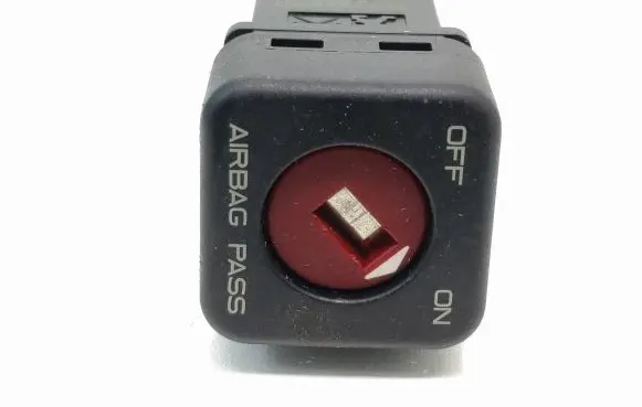 Toyota Aygo AB10 Passenger airbag on/off switch 96373205XT