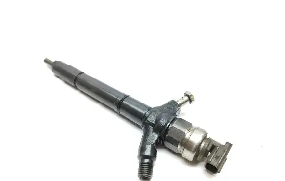 Toyota Land Cruiser (J200) Fuel injector 2367051030 02M08126