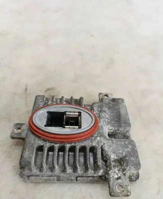 BMW 3 E90 E91 Headlight ballast module Xenon 7237647 W003T20071