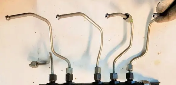 Ford Focus Fuel main line pipe 9670076780