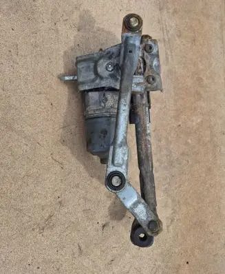 Volkswagen Touran I Front wiper linkage and motor 0390241786 1T0955119C 1T0955023E