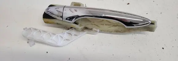 Hyundai ix35 Rear door exterior handle 905100400