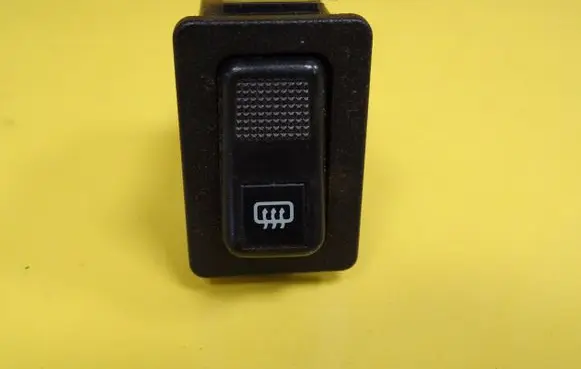 KIA Pride Windscreen/window heater switch K13666460 LS044311S