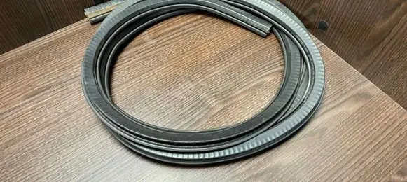 Volkswagen Caddy Front door rubber seal 2K0837911 2K0837911G