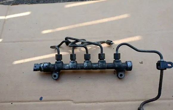 KIA Sportage Fuel main line pipe 0445214181