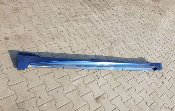 Toyota Avensis T270 Foot area side trim 7585205050